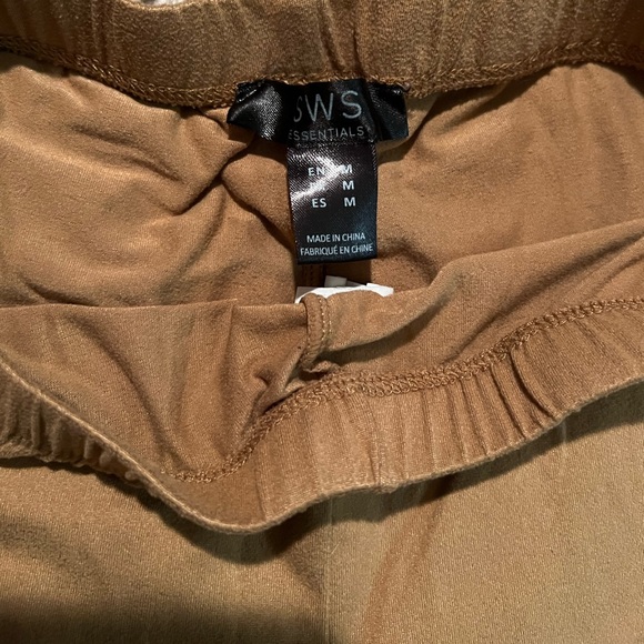 Charlotte Russe biker shorts - Picture 2 of 2